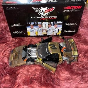 NWT! Dale Earnhardt, Dale Jr, Andy Pilgrim, Kelly Collins Ra…